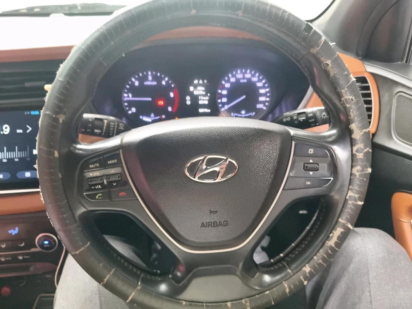 2017 Hyundai Elite i20 ASTA 1.4 CRDI (O), Diesel, Manual, 92,214 km, interior