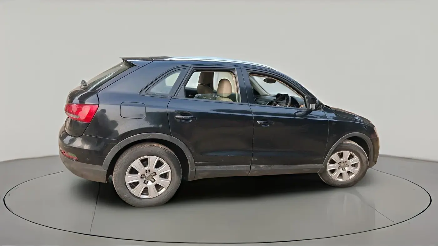 2013 Audi Q3 2.0 TDI QUATTRO, Diesel, Automatic, 1,16,506 km, exterior