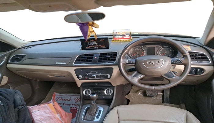 2013 Audi Q3 2.0 TDI QUATTRO, Diesel, Automatic, 1,16,506 km, interior