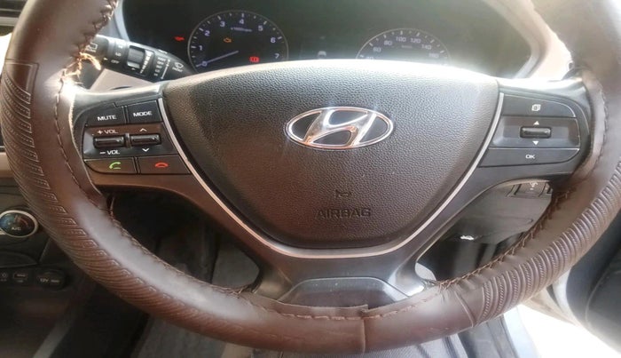 2015 Hyundai Elite i20 ASTA 1.2, Petrol, Manual, 1,30,278 km, interior