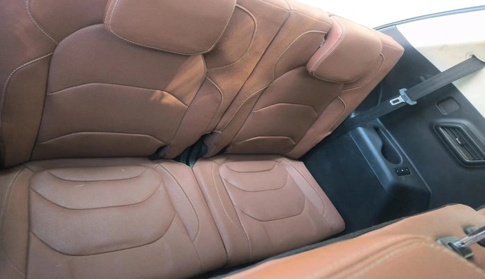 2021 MG HECTOR PLUS SELECT 2.0 DIESEL TURBO MT 7-STR, Diesel, Manual, 99,940 km, interior