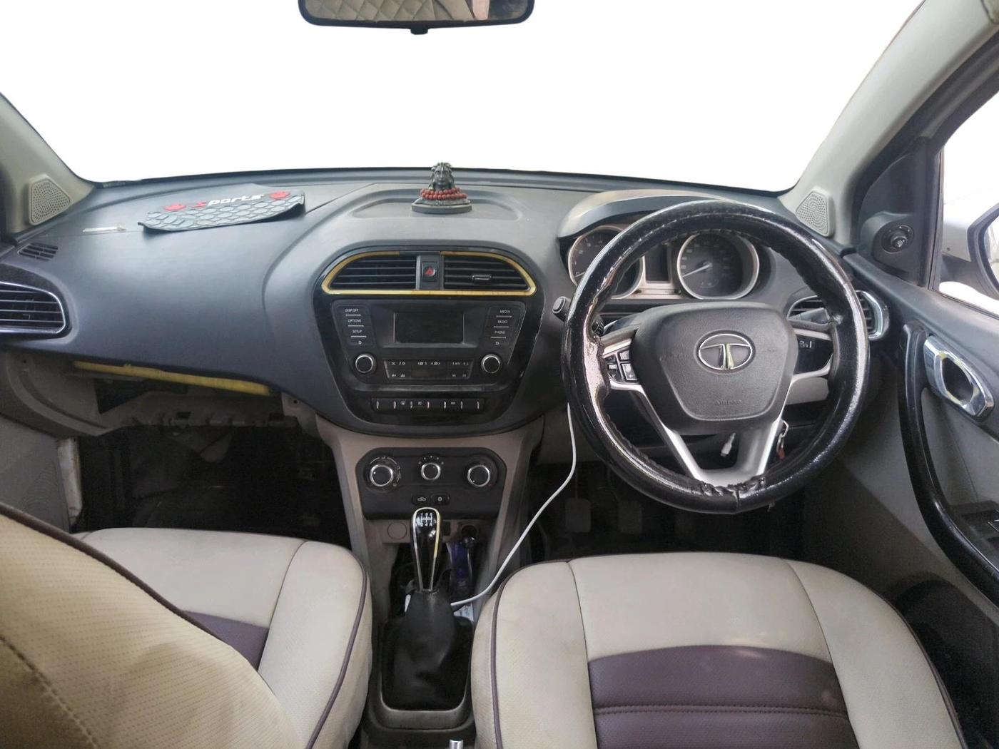 2017 Tata Tiago XZ DIESEL, Diesel, Manual, 2,83,797 km, interior