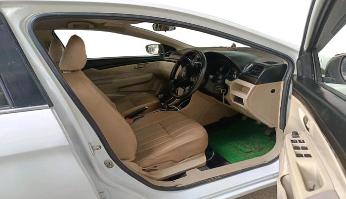 2015 Maruti Ciaz VDI, Diesel, Manual, 99,228 km, interior