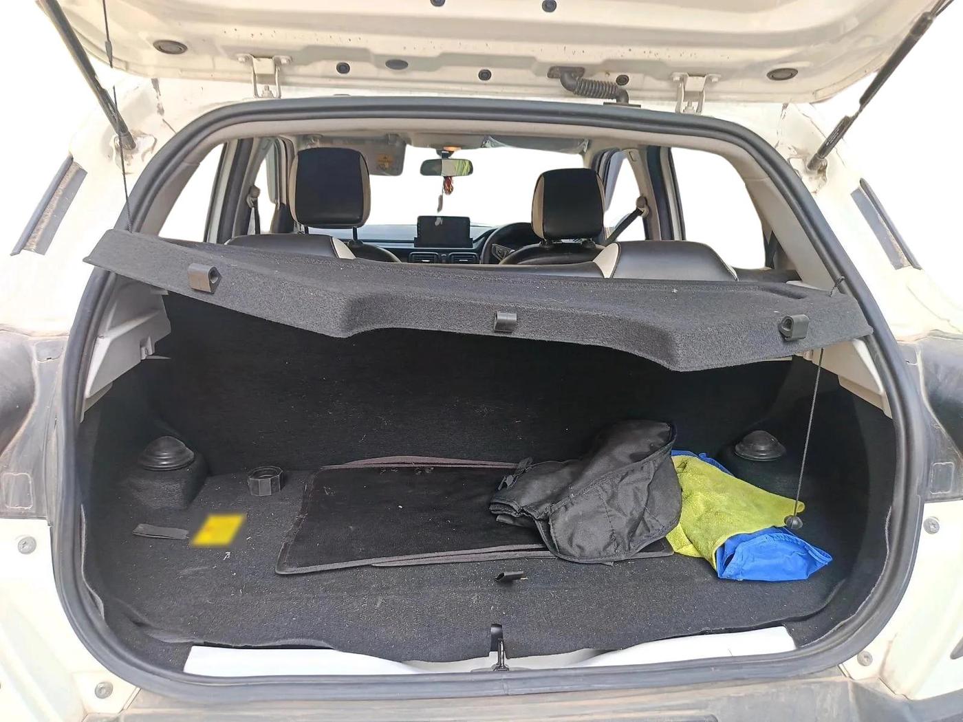 2024 Tata PUNCH ADVENTURE MT CNG , CNG, Manual, 36,106 km, exterior