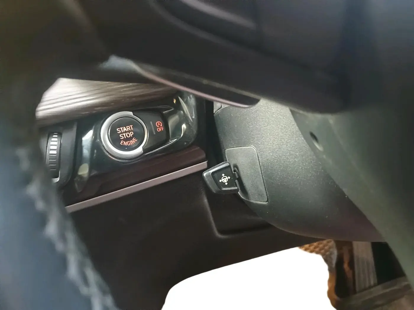 2016 BMW X5 X DRIVE 30D M SPORT, Diesel, Automatic, 1,96,000 km, interior