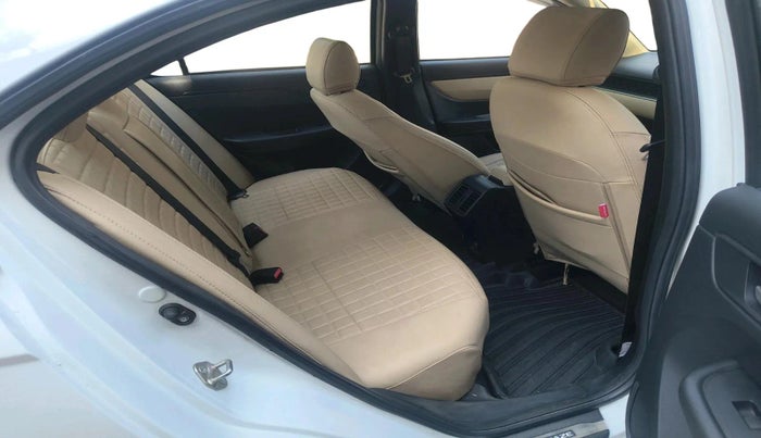 2025 Honda Amaze 1.2L I-VTEC VX, Petrol, Manual, 4,510 km, interior