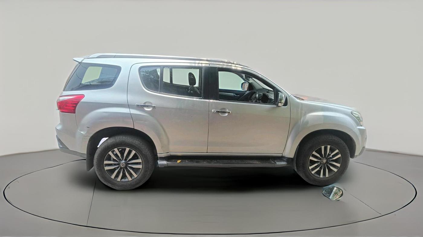 2018 ISUZU MU-X 4x2 AT, Diesel, Automatic, 36,180 km, exterior