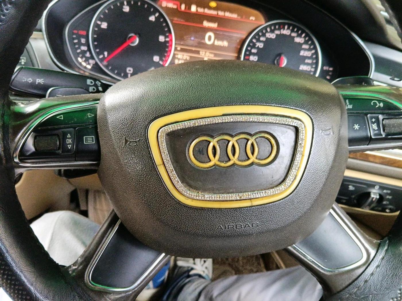 2012 Audi A6 2.0 TDI PREMIUM PLUS, Diesel, Automatic, 1,13,840 km, interior