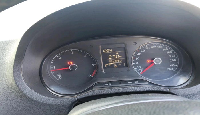 2016 Volkswagen Ameo HIGHLINE1.5L, Diesel, Manual, 1,65,288 km, interior