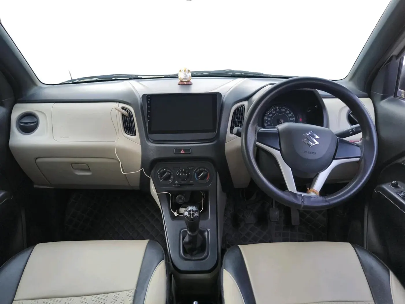 2022 Maruti New Wagon-R VXI 1.0, Petrol, Manual, 40,500 km, interior
