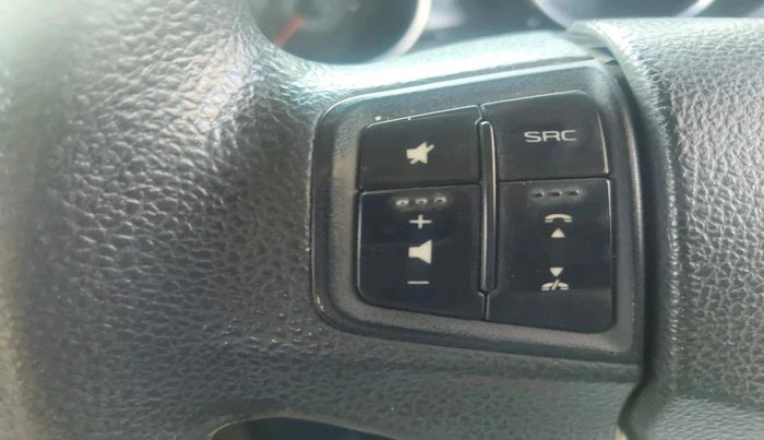 2016 Mahindra TUV300 T8 AMT, Diesel, Automatic, 1,17,605 km, interior