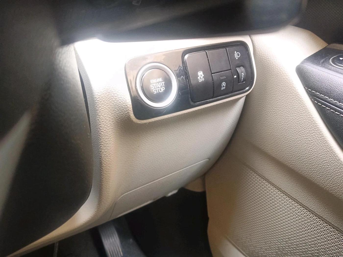 2023 KIA SONET HTX 1.0 DCT, Petrol, Automatic, 42,615 km, interior