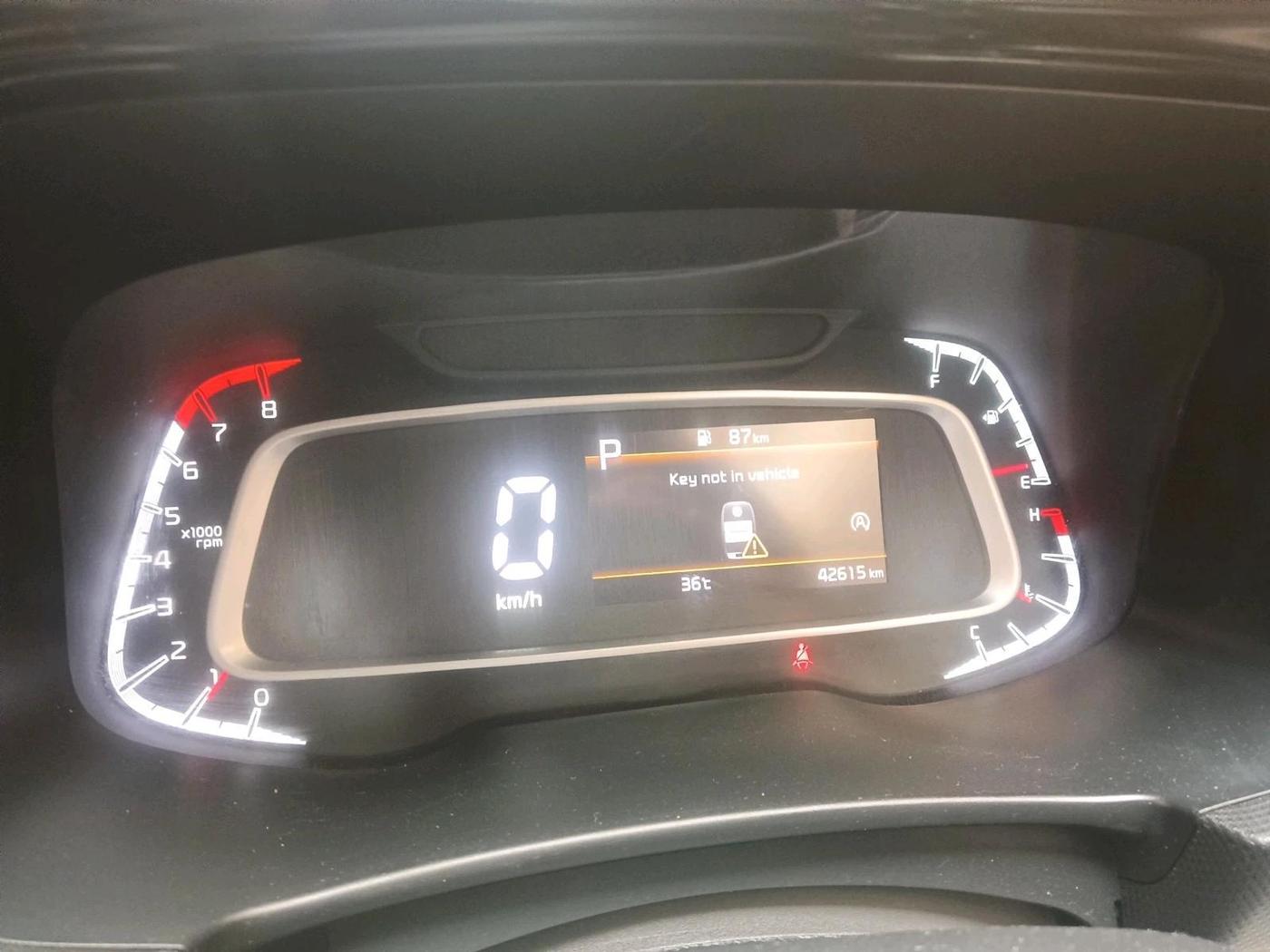2023 KIA SONET HTX 1.0 DCT, Petrol, Automatic, 42,615 km, interior