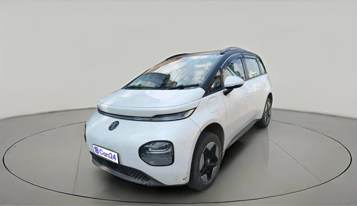 2024 MG Windsor EV Excite, Electric, Automatic, 29,045 km, exterior