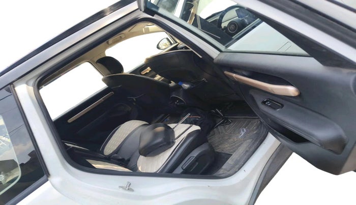 2024 MG Windsor EV Excite, Electric, Automatic, 29,045 km, interior