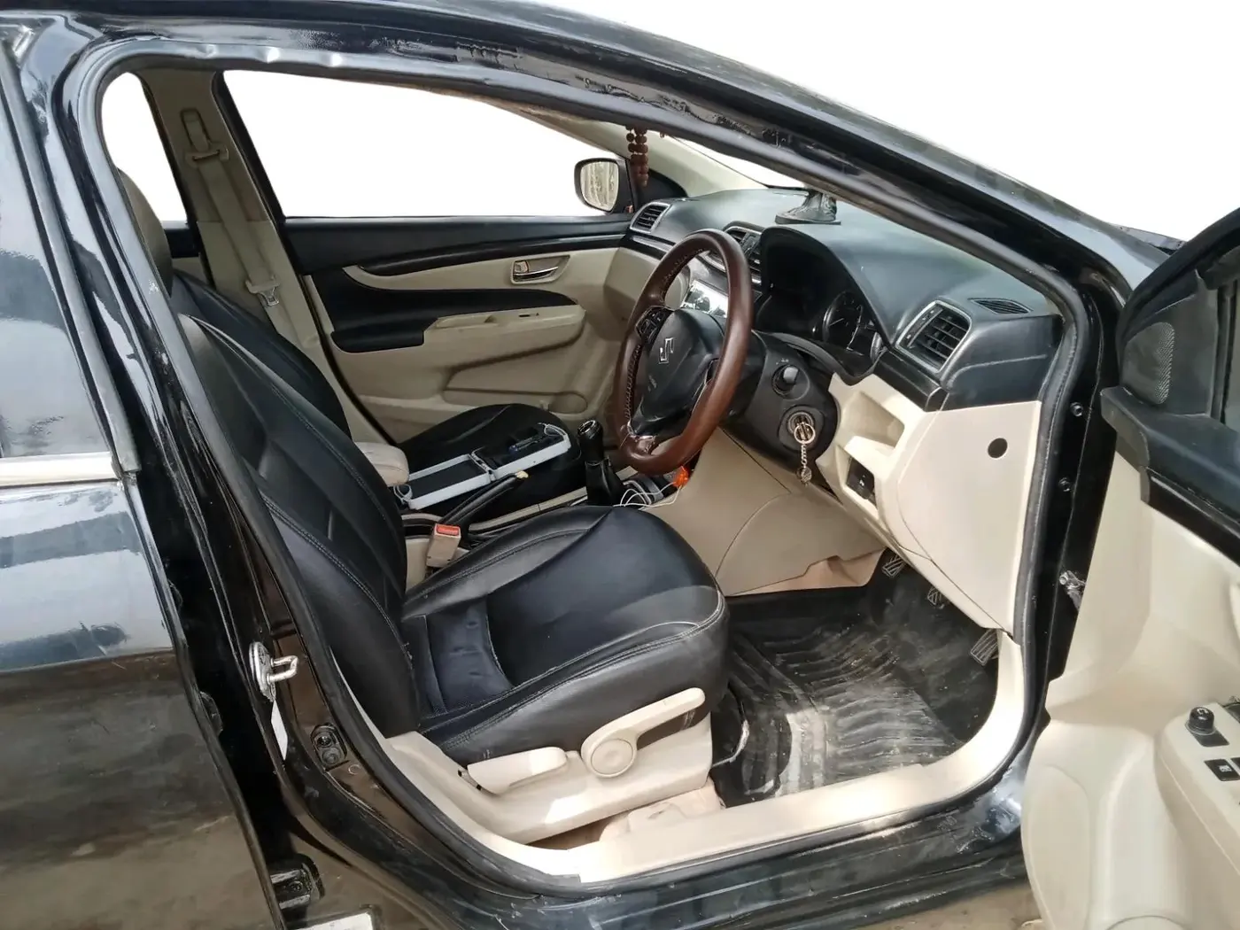 2014 Maruti Ciaz VDI, Diesel, Manual, 1,43,321 km, interior