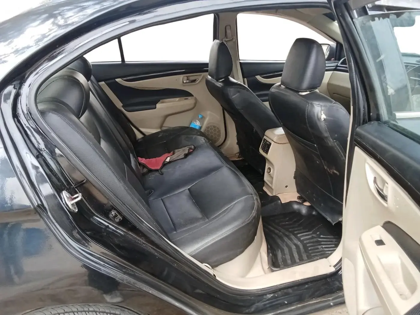 2014 Maruti Ciaz VDI, Diesel, Manual, 1,43,321 km, interior