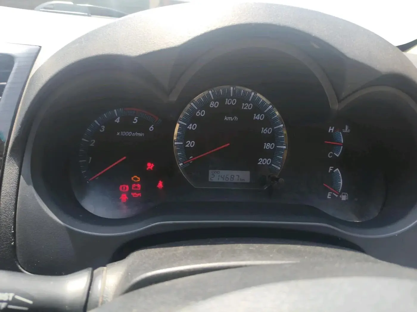 2014 Toyota Fortuner 3.0 4X4 MT, Diesel, Manual, 2,14,687 km, interior
