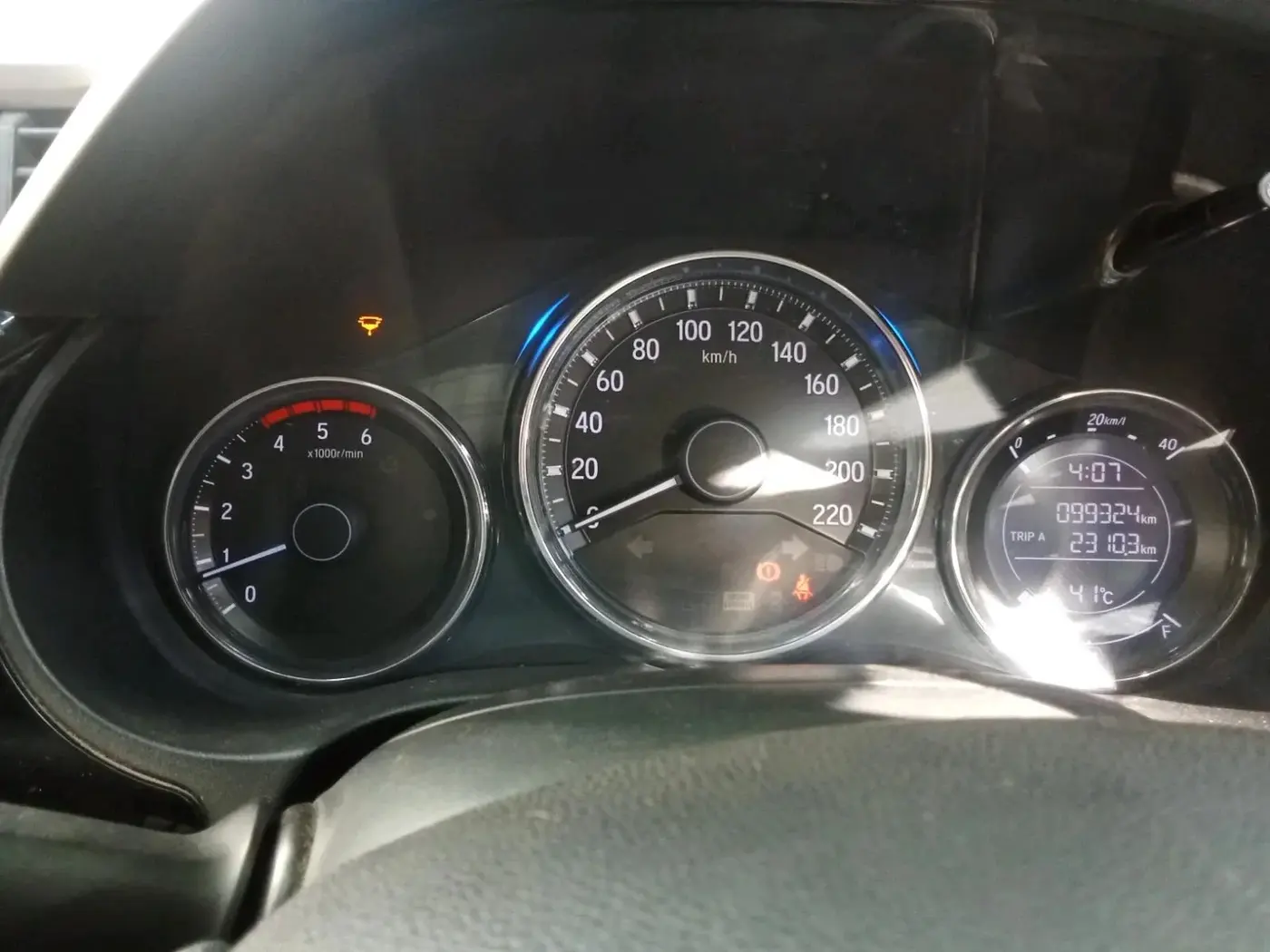 2017 Honda City 1.5L I-DTEC V, Diesel, Manual, 99,324 km, interior