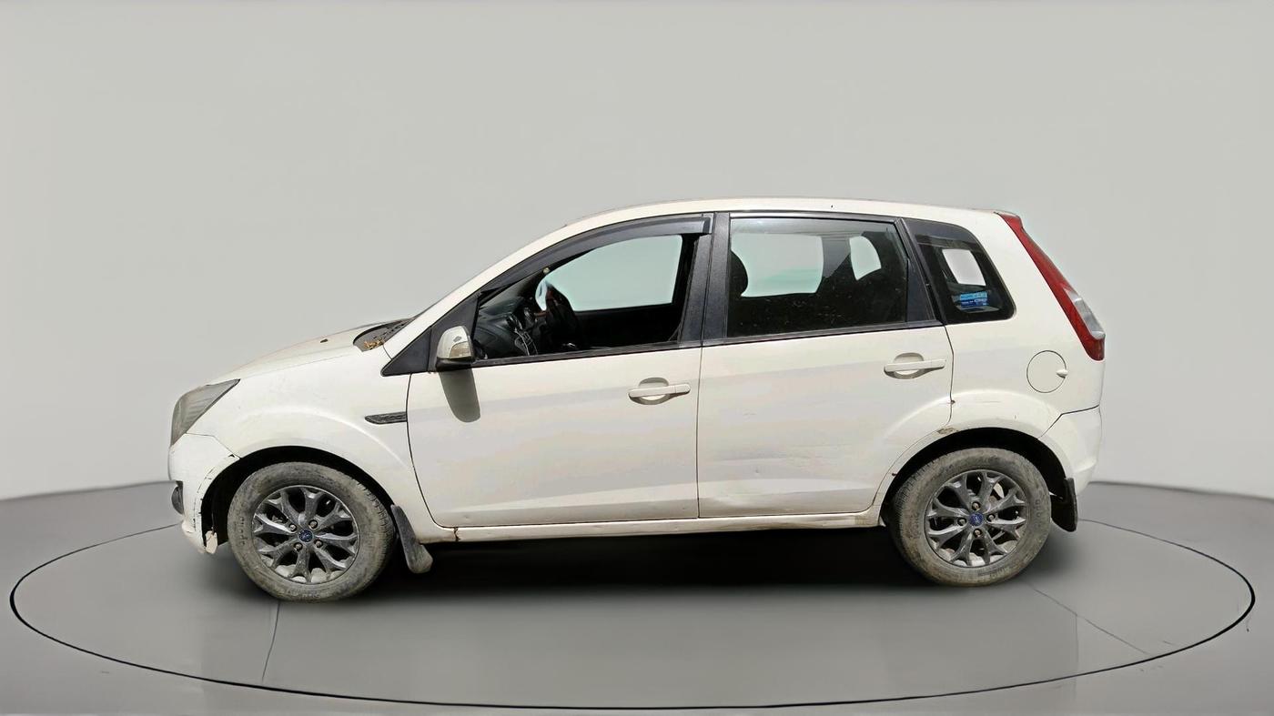 2014 Ford Figo TITANIUM 1.4 DIESEL, Diesel, Manual, 1,79,324 km, exterior