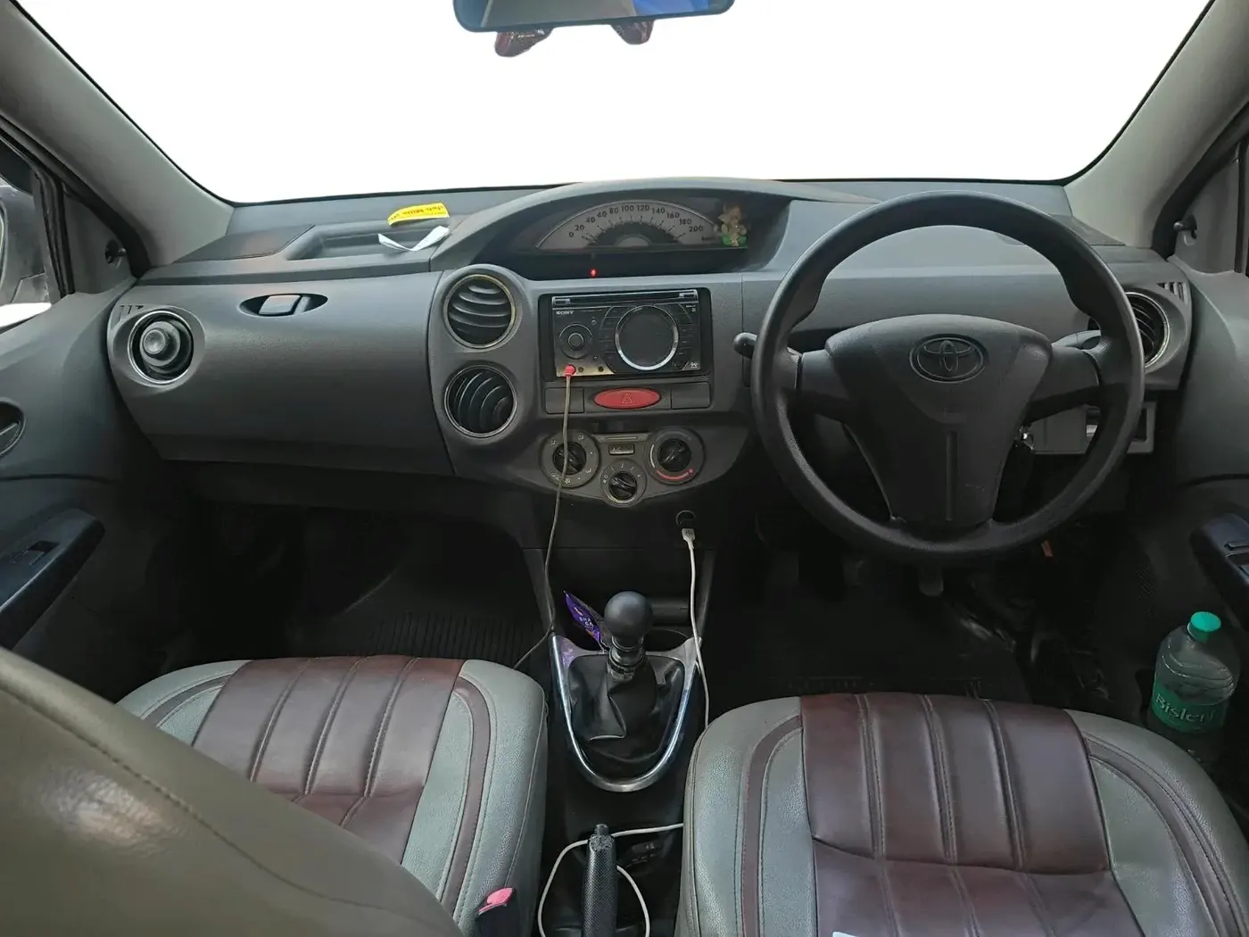 2012 Toyota Etios GD, Diesel, Manual, 2,15,608 km, interior