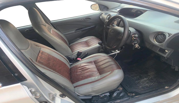 2012 Toyota Etios GD, Diesel, Manual, 2,15,608 km, interior