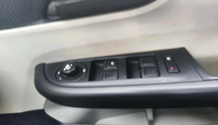 2021 Tata ALTROZ XT DIESEL, Diesel, Manual, 39,982 km, interior
