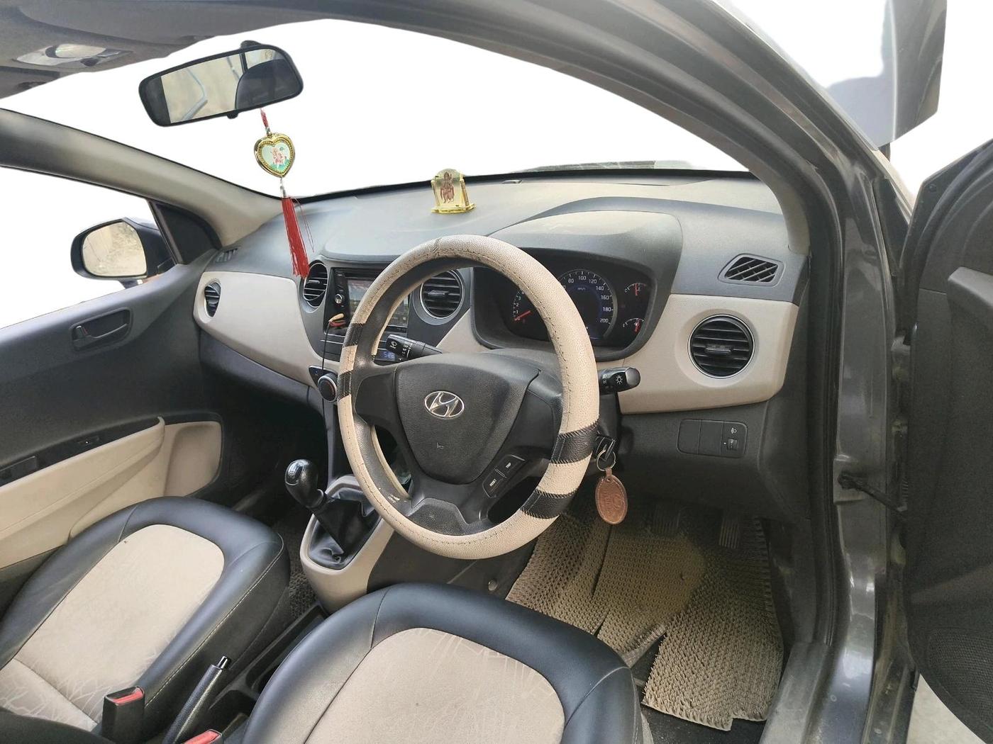 2013 Hyundai Grand i10 MAGNA 1.2 KAPPA VTVT, Petrol, Manual, 34,797 km, interior