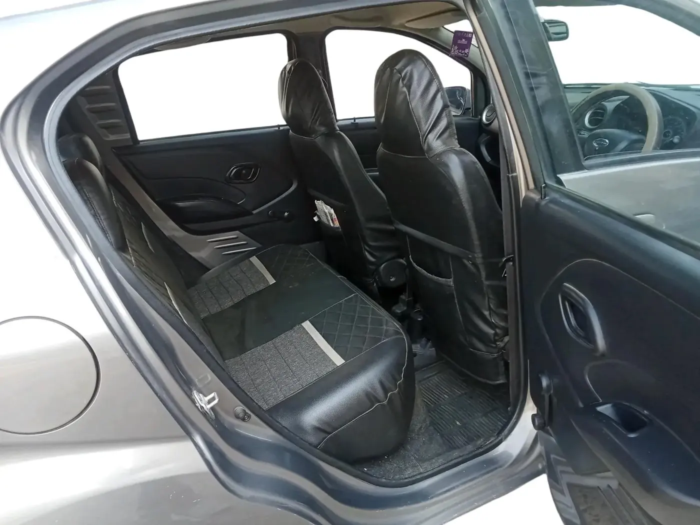 2017 Datsun Redi Go T (O), Petrol, Manual, 10,690 km, interior