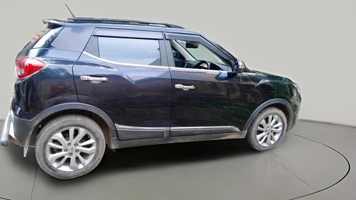 2020 Mahindra XUV300 W8 1.5 DIESEL, Diesel, Manual, 47,288 km, exterior