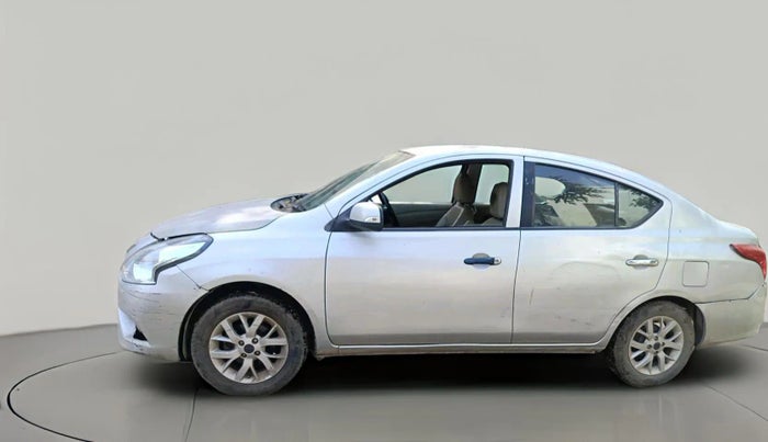 2017 Nissan Sunny XV CVT, Petrol, Automatic, 69,798 km, exterior