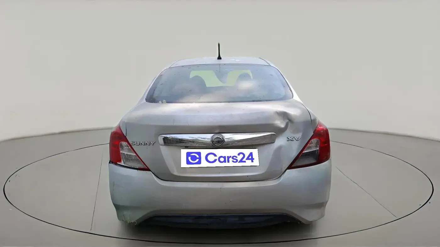 2017 Nissan Sunny XV CVT, Petrol, Automatic, 69,798 km, exterior
