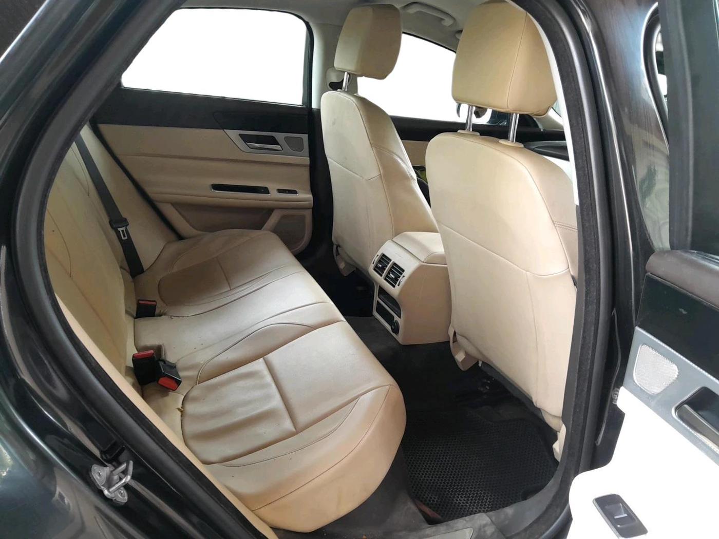 2016 Jaguar XF 2.0 DIESEL, Diesel, Automatic, 98,694 km, interior