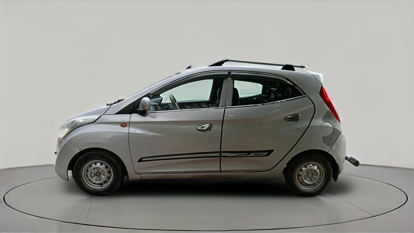2014 Hyundai Eon ERA +, CNG, Manual, 9,66,074 km, exterior