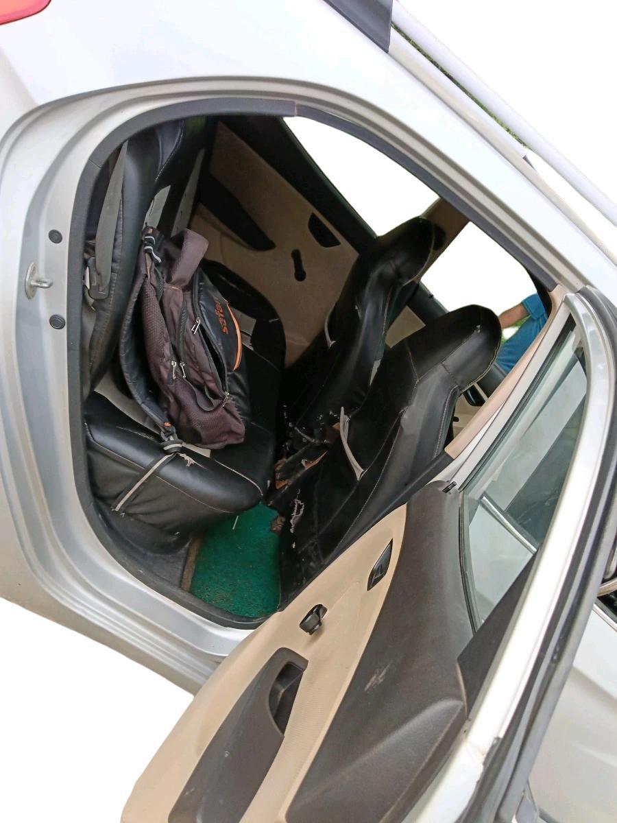 2014 Hyundai Eon ERA +, CNG, Manual, 9,66,074 km, interior