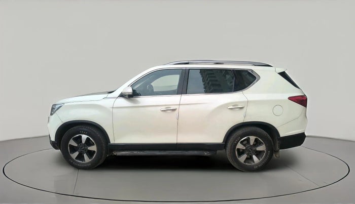 2019 Mahindra ALTURAS G4 4WD AT, Diesel, Automatic, 1,59,728 km, exterior