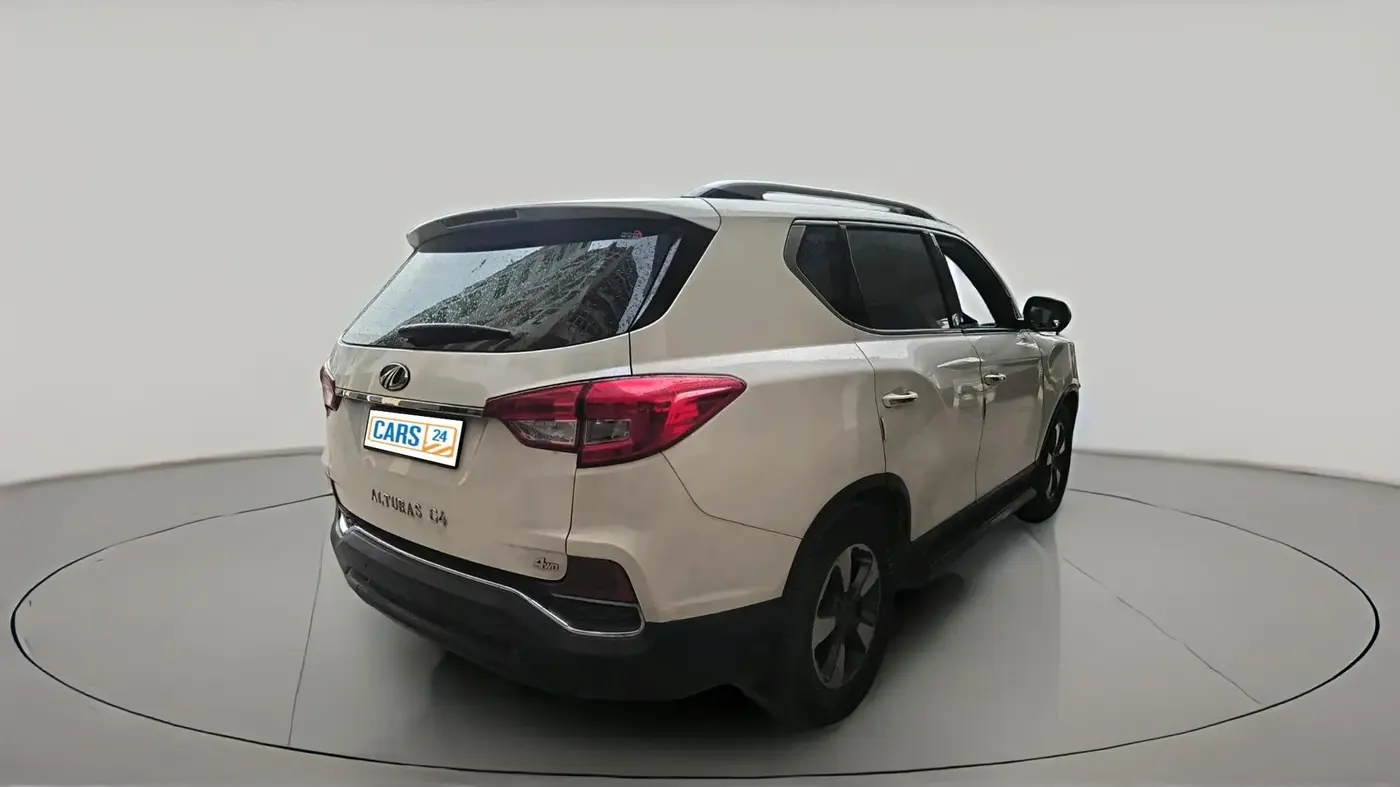 2019 Mahindra ALTURAS G4 4WD AT, Diesel, Automatic, 1,59,728 km, exterior