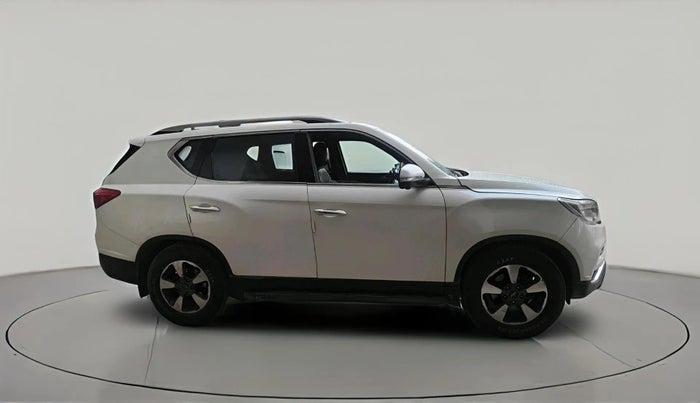 2019 Mahindra ALTURAS G4 4WD AT, Diesel, Automatic, 1,59,728 km, exterior
