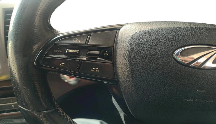 2019 Mahindra ALTURAS G4 4WD AT, Diesel, Automatic, 1,59,728 km, interior