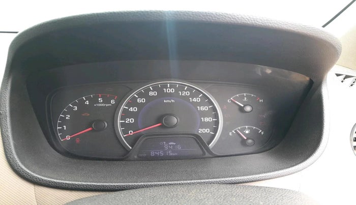 2013 Hyundai Grand i10 MAGNA 1.1 CRDI, Diesel, Manual, 84,515 km, interior