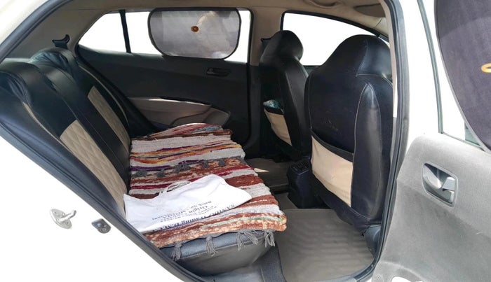 2013 Hyundai Grand i10 MAGNA 1.1 CRDI, Diesel, Manual, 84,515 km, interior