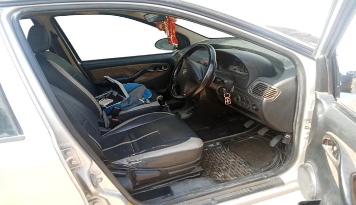 2014 Tata Indigo ECS LS CR4, Diesel, Manual, 1,12,398 km, interior