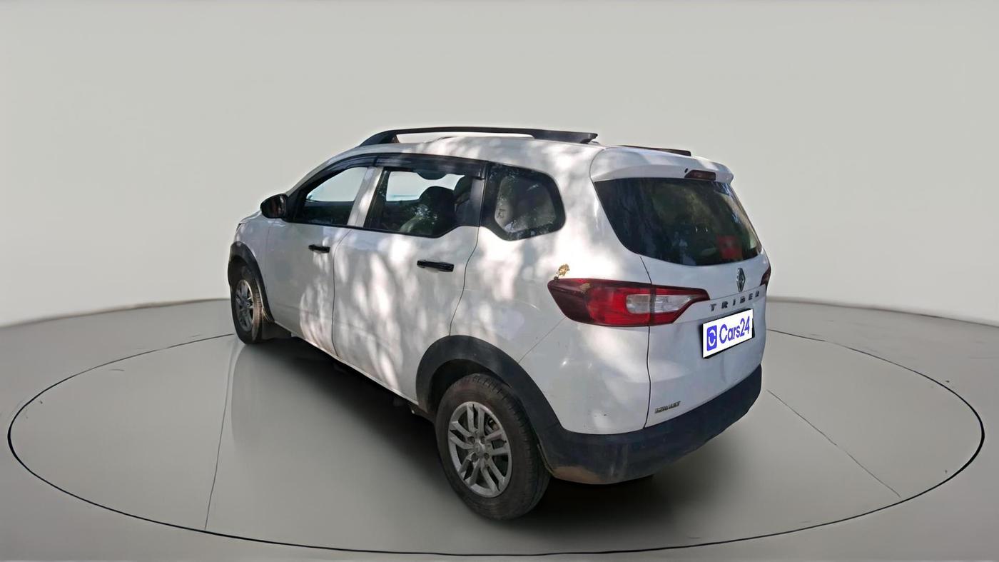 2023 Renault TRIBER RXL MT, Petrol, Manual, 1,49,217 km, exterior