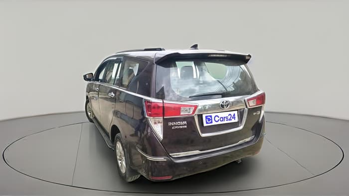 2018 Toyota Innova Crysta 2.4 VX 7 STR, Diesel, Manual, 1,35,617 km, exterior