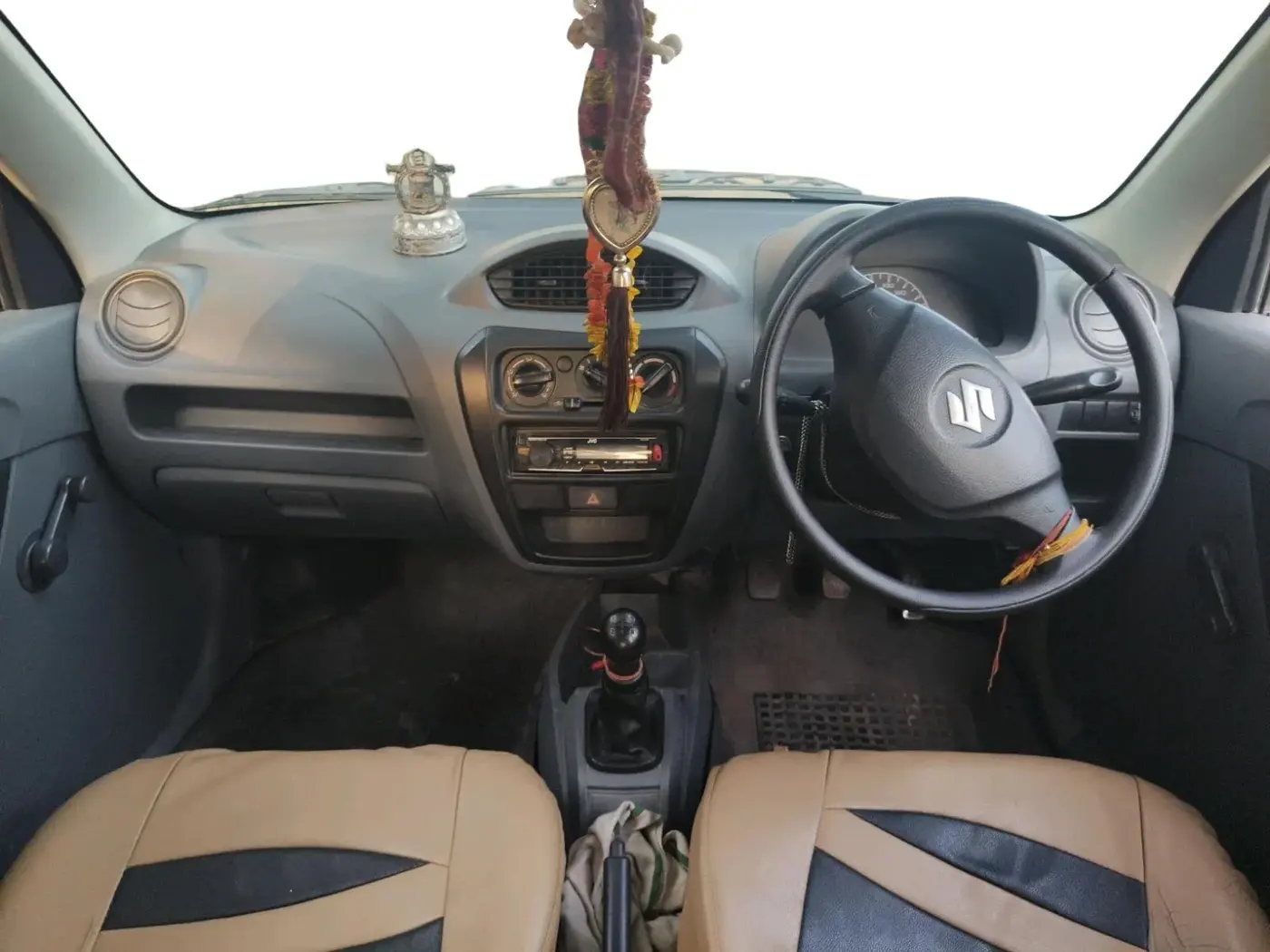 2015 Maruti Alto 800 STD, Petrol, Manual, 63,437 km, interior