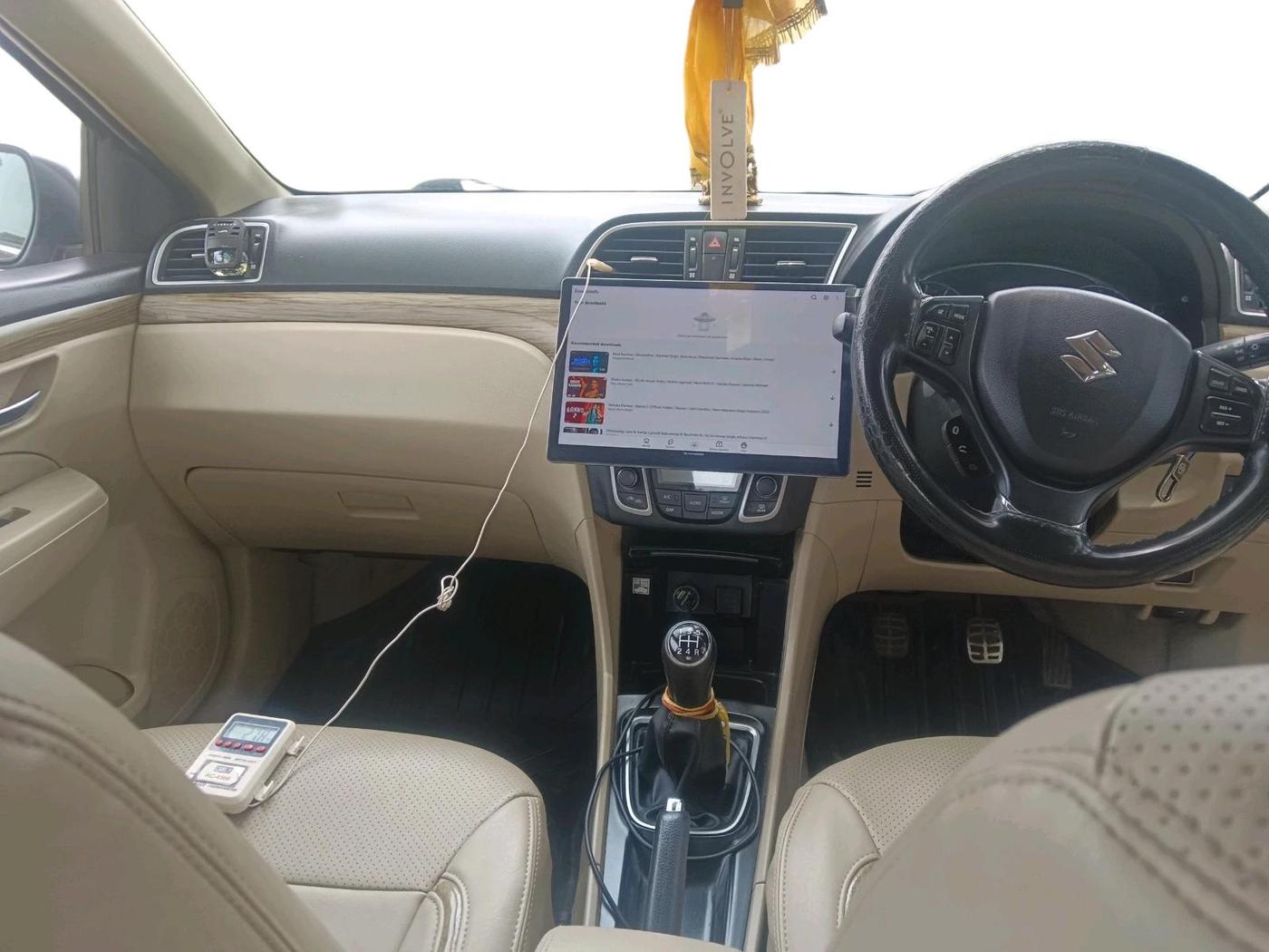 2019 Maruti Ciaz DELTA 1.5 SHVS MT PETROL, Petrol, Manual, 38,300 km, interior