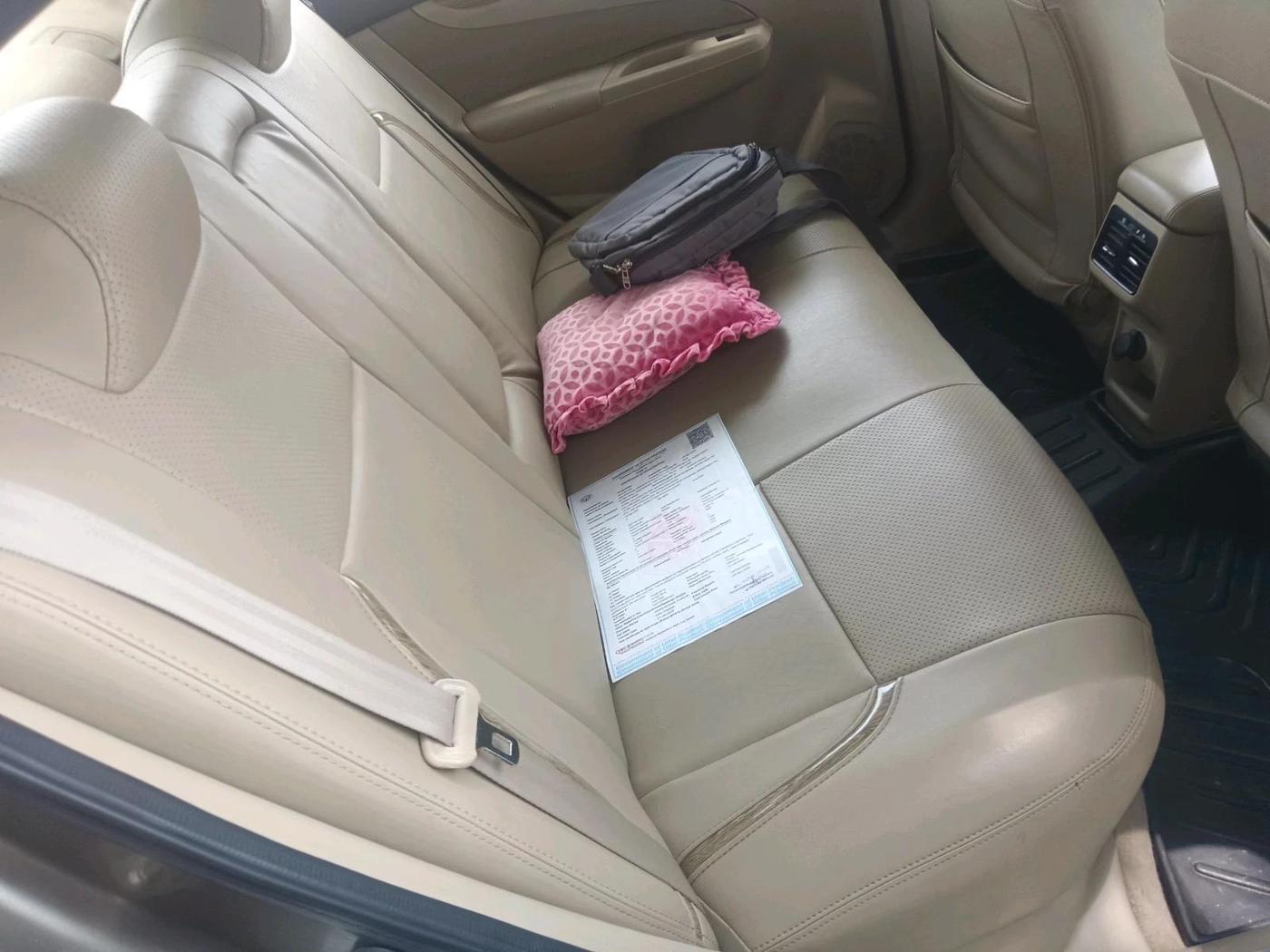 2019 Maruti Ciaz DELTA 1.5 SHVS MT PETROL, Petrol, Manual, 38,300 km, interior