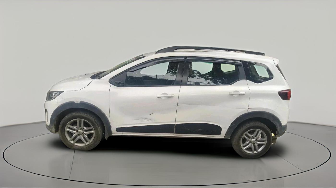 2019 Renault TRIBER RXZ, Petrol, Manual, 57,852 km, exterior