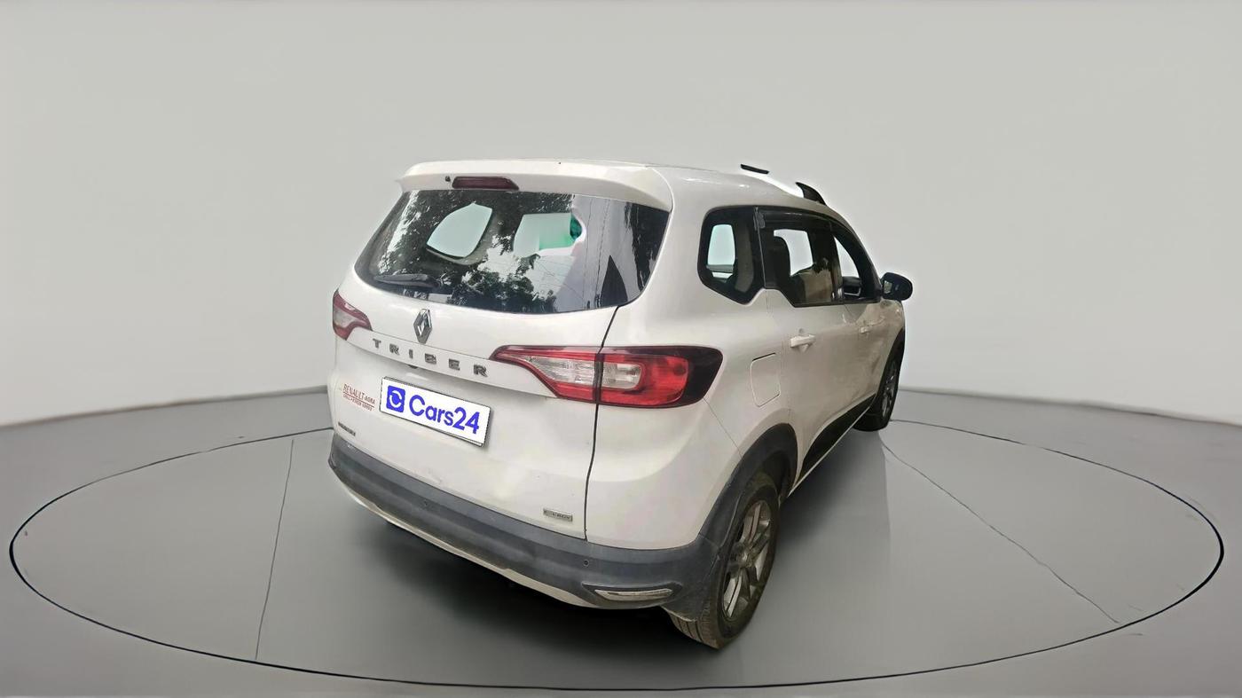 2019 Renault TRIBER RXZ, Petrol, Manual, 57,852 km, exterior