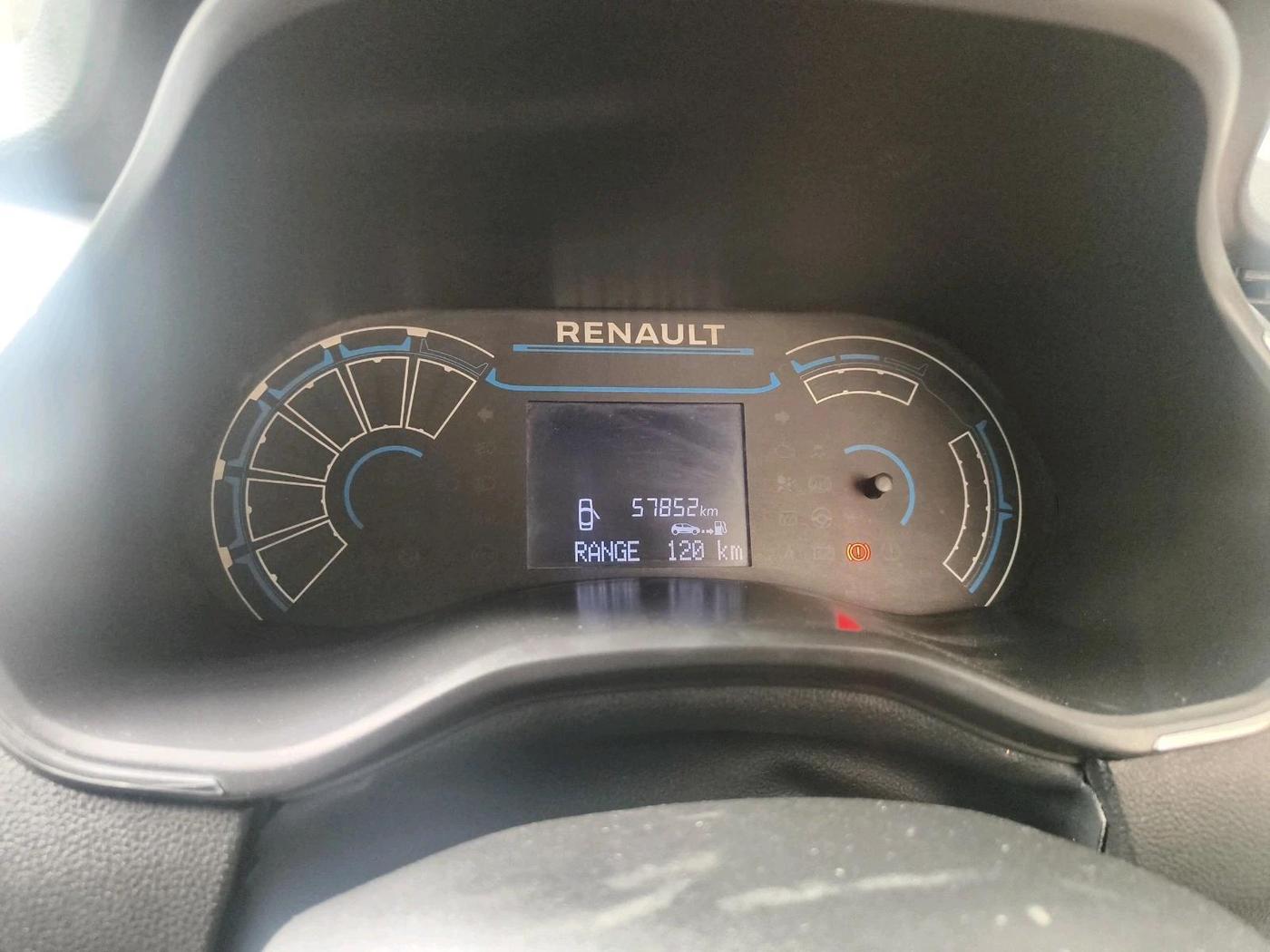 2019 Renault TRIBER RXZ, Petrol, Manual, 57,852 km, interior